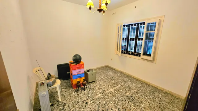 CASA INDEPENDIENTE DE 4 DORMITORIOS    PLAYA DE REGLA — 10