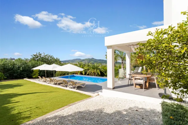 Villa aurena · arquitectura contemporanea, luz y calma mediterranea en javea — 37