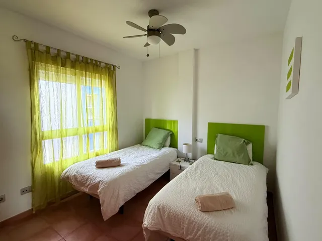 Precioso ático en La Puebla con piscina comunitaria — 10