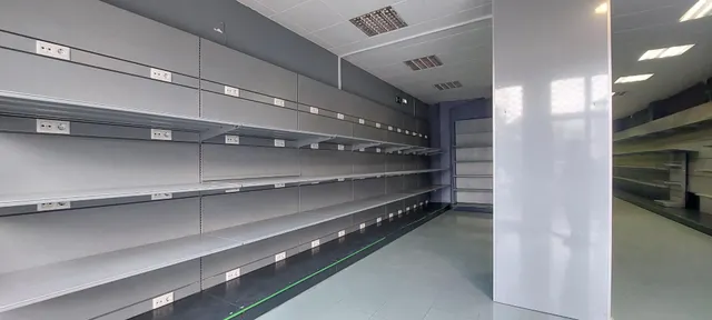 LOCAL COMERCIAL EN VILLARRUBIA CORDOBA — 8