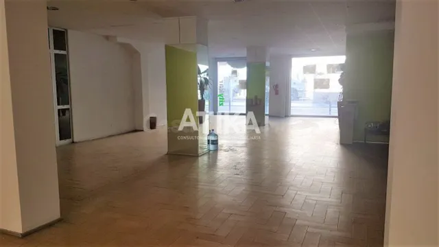 EXCELENTE LOCAL EN VENTA - foto 4