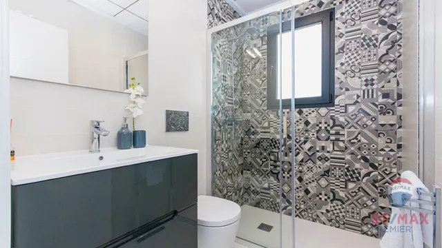 ¡Chalet individual nuevo a la venta en Vistabella Golf Orihuela! — 20