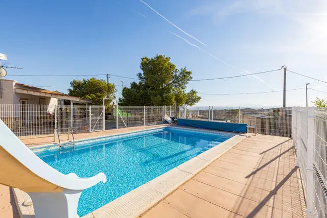 Casa con terreno — 21