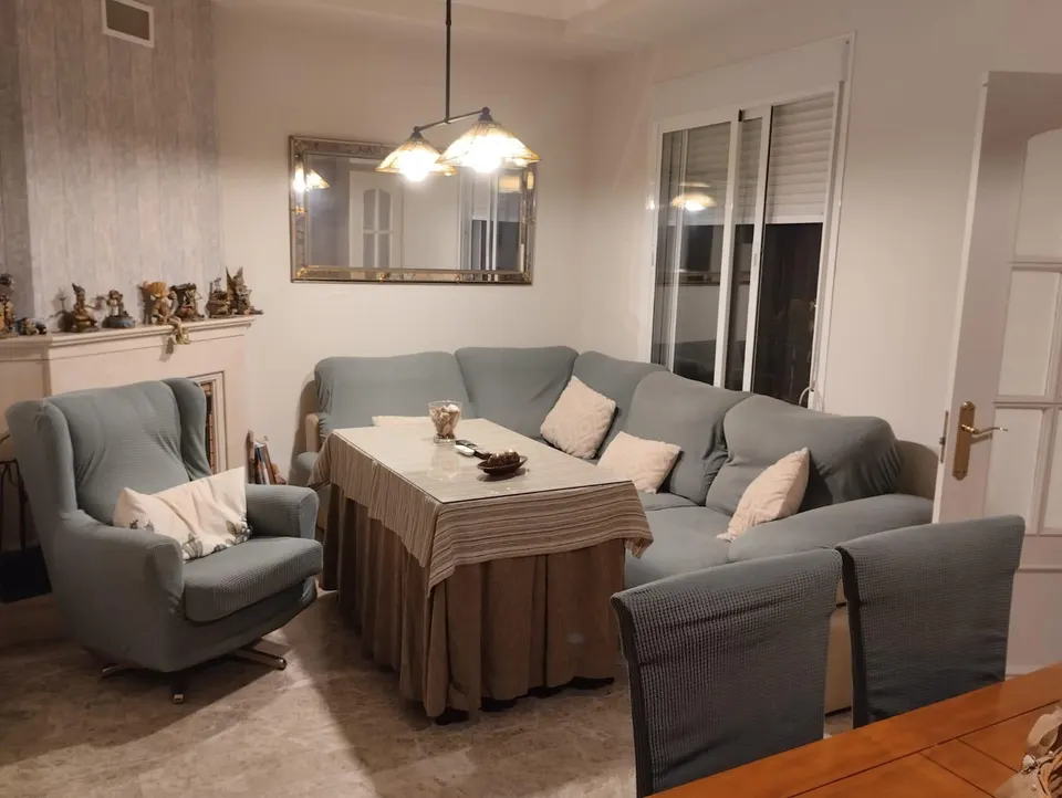 CASA ADOSADA EN VENTA EN CERRO MURIANO