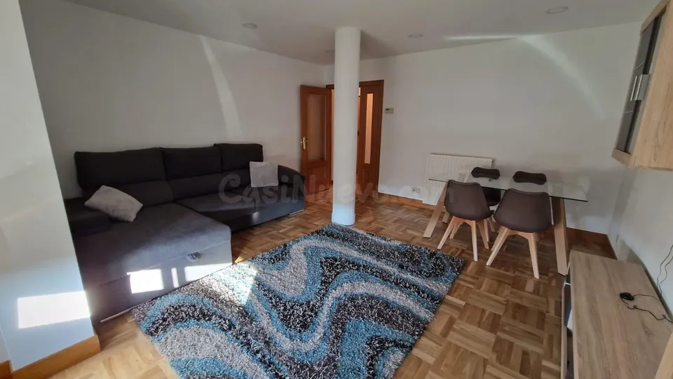 PISO 3 habitaciones CON GARAJE Y TRASTERO