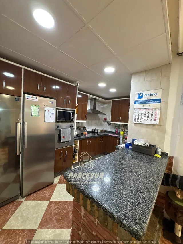 Casa Adosada en Villarrubia - Oportunidad Única por €180,000 - foto 3