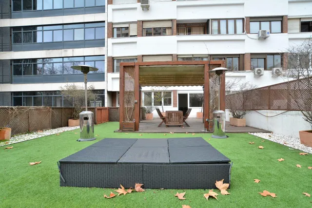 Se alquila piso de 2 dormitorios con increible terraza de 100m2 — 26