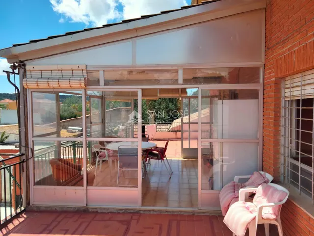 SE VENDE CHALET EN HONDON DE LOS FRAILES — 19