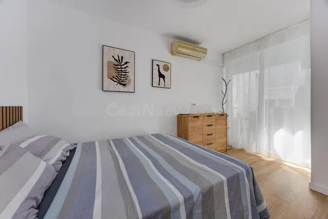 Elegante estudio reformado y luminoso con balcón cerca del m - foto 4