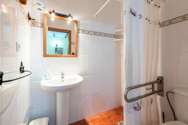Fantástica casa  en primerísima línea de mar. Un balcón al mar — 21