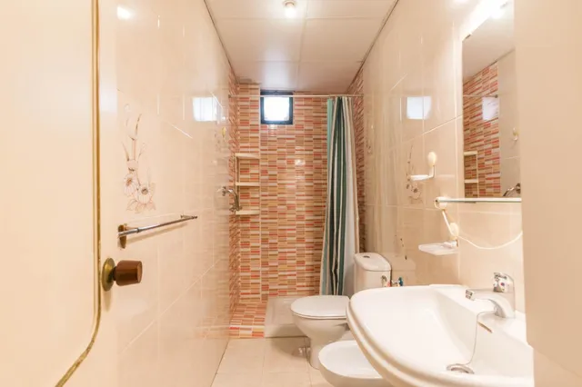 Amplio piso en venta para reformar en el Barrio del Carmen, Murcia — 19