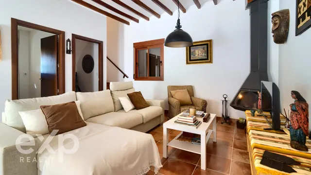 Casa mediterránea con carácter propio en Murla — 38