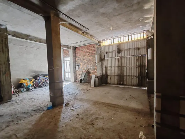 EDIFICIO EN VENTA CON DOS PISOS INDEPENDIENTES Y LISTOS PARA ENTRAR A VIVIR EN BOIRO — 39
