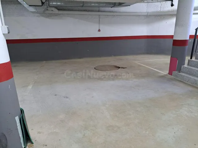 VENTA DE 4 PLAZAS DE PARKING A ROSES - foto 4
