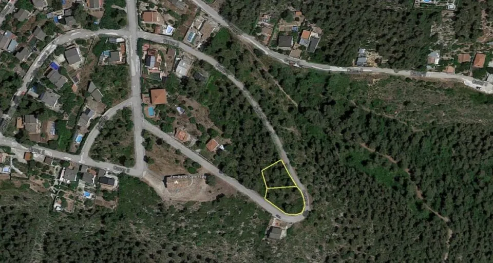 TERRENY URBÀ EN VENDA A MEDIONA