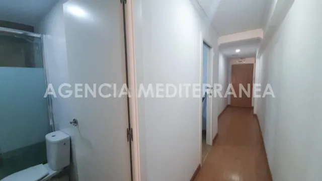 Piso en venta en Benimamet, con cuatro habitaciones y dos baños — 3