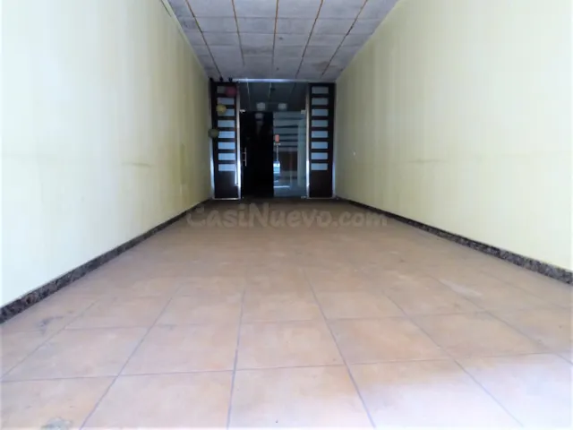 GRAN LOCAL CON DISTINTOS AMBIENTES EN VENTA EN EL CENTRO DE  - foto 5
