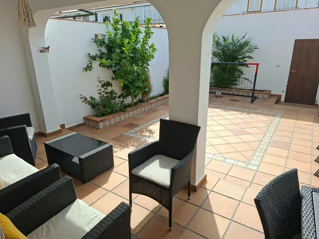Gran adosado en las canteras — 10