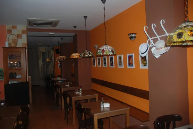En traspaso Cafetería-Restaurante céntrico en Quart de Poblet — 9
