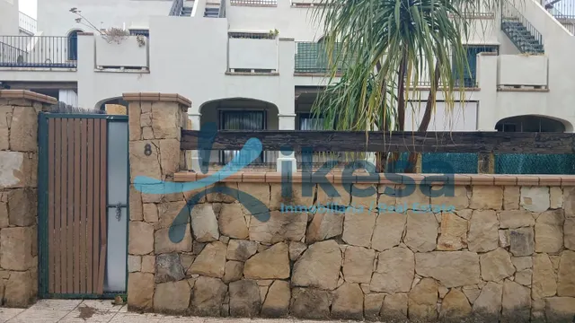 Venta de Casa adosada en Marbella, Málaga. - foto 2