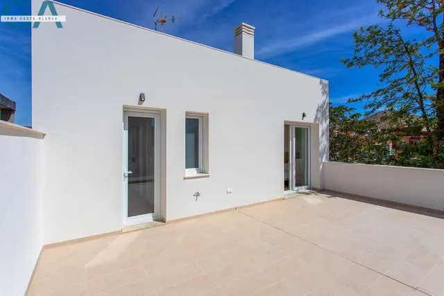 VILLA DE OBRA NUEVA EN HONDON DE LAS NIEVES — 25