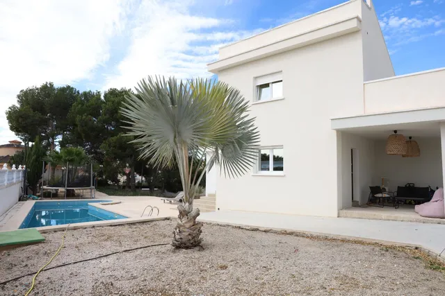 Villa 5 habitaciones 330m² en venta - Centro de la Ciudad Qu