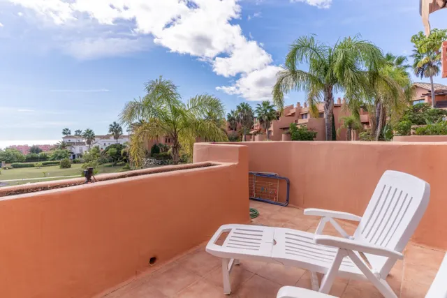 Elegante apartamento en primera planta con vistas panorámicas al mar en Sotoserena – Nueva Milla de Oro, Estepona — 9
