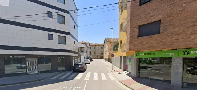 PISO EN TORELLO