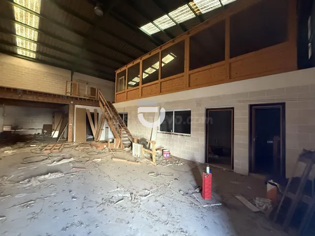 Nave industrial 371m² en venta - Oliva pueblo - foto 3