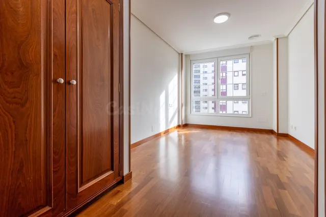 Piso 3 habitaciones 117m² en venta - Riazor - Los Rosales - foto 3