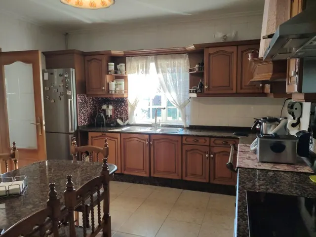 Chalet 6 dormitorios en Vilanova de Arousa — 26