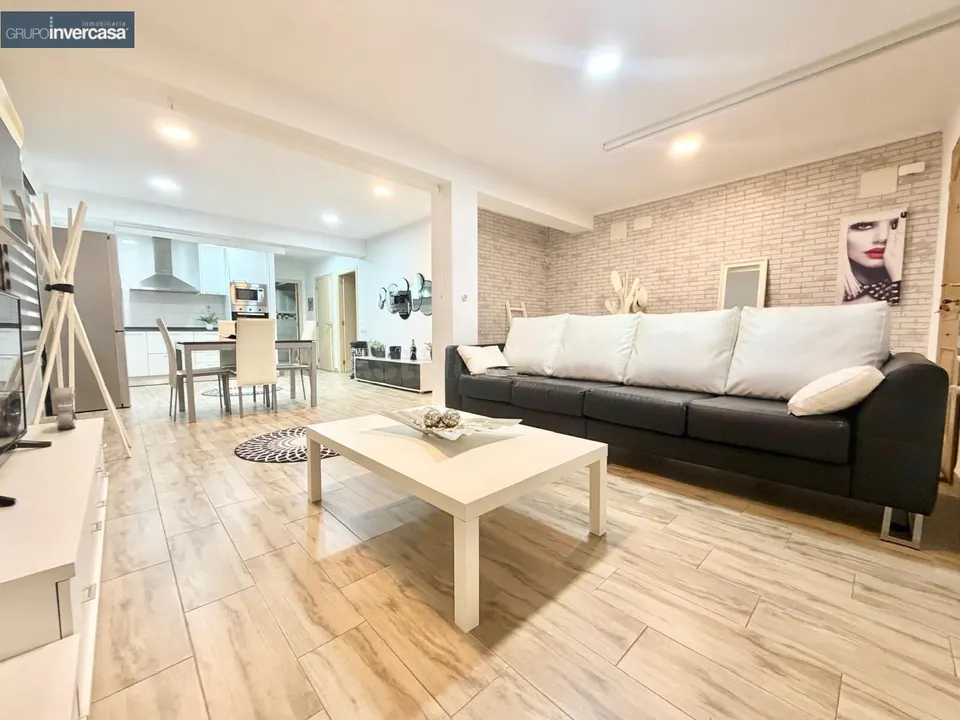 Planta baja amueblada de 2 habitaciones en Quart de Poblet