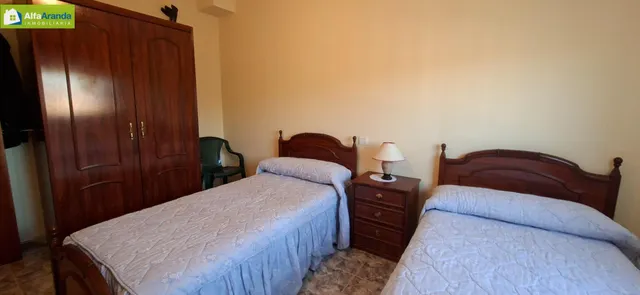 Amplia vivienda en San Juan del Monte — 15