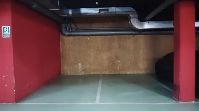 Parking de moto 4m² en alquiler - Barcelona — 9