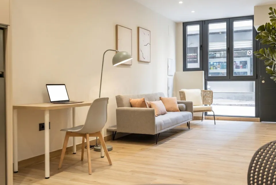 Amplia vivienda junto METRO Recogidas a estrenar!