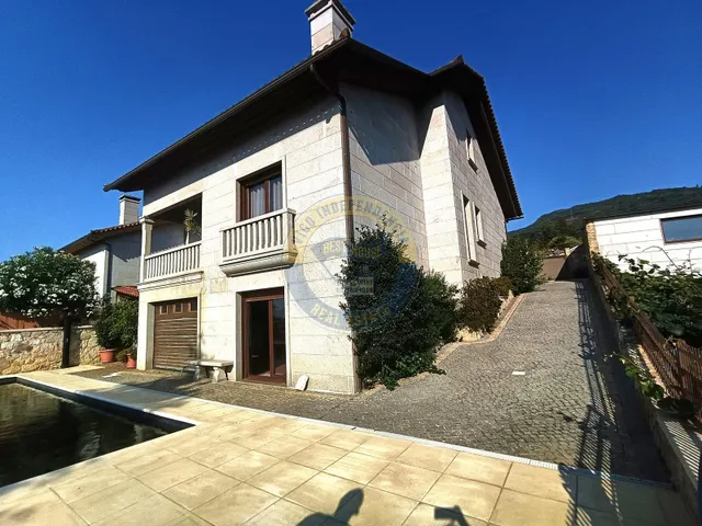 Espectacular Chalet con piscina y vistas despejadas — 14