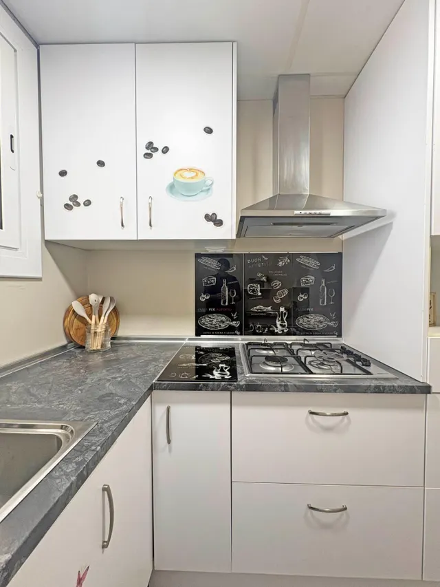 Piso exterior en planta baja con gran patio privado en Terrassa — 8