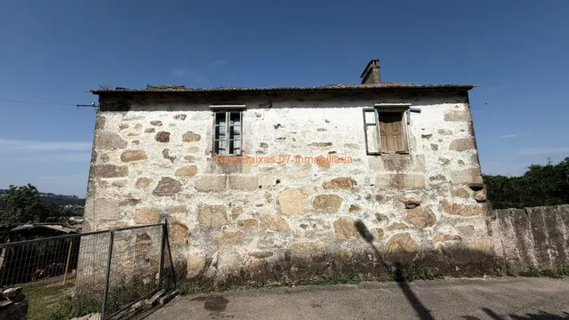 REF 4182 CASA DE PIEDRA PARA REFORMAR CON PARCELA AMPLIA TAM - foto 3