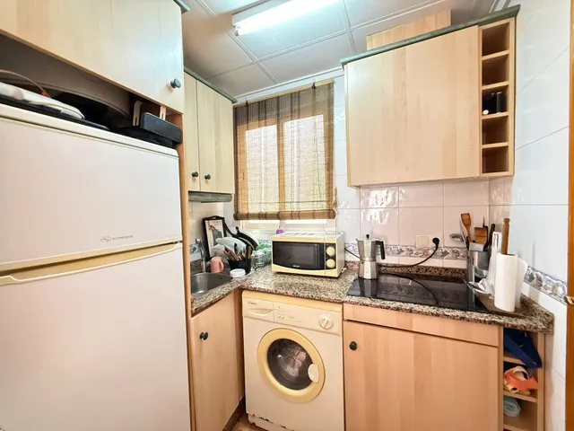 Apartamento de 2 dormitorios con orientación sur y garaje a 650 metros de playa del cura!!!!! — 30