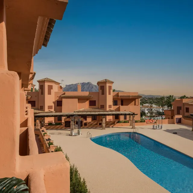 Apartamento 1 habitación 79m² en venta - Cortés — 43
