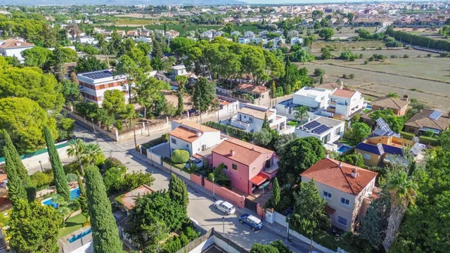 EXCLUSIVIDAD Y COMODIDAD EN ROCAFORT-ZONA CAMPOLIVAR - foto 3