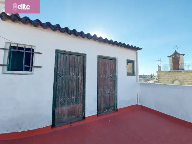 ESPECTACULAR PISO EN EL CENTRO DE JEREZ — 14