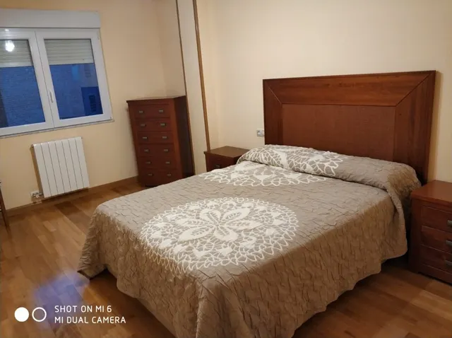 SE VENDE AMPLIO PISO EN EL CENTRO DE VALENCIA DE DON JUAN, AMUEBLADO, IMPECABLE, 3HAB., GARAJE — 13