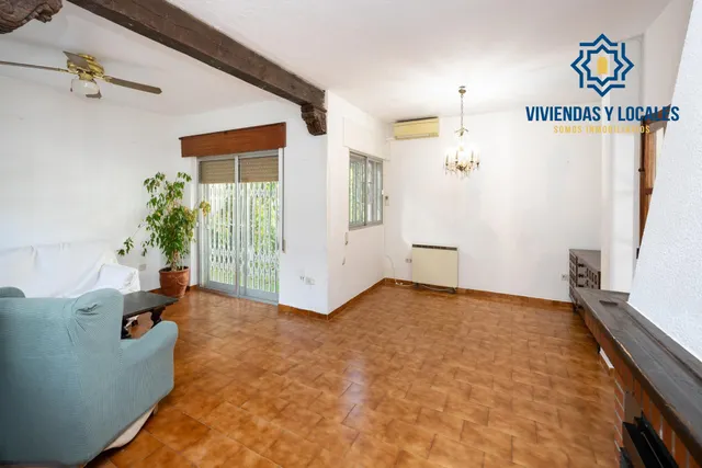 Preciosa casa en Ogíjares con piscina y jardín — 7