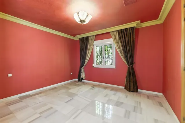 Chalet 10 habitaciones 679m² en venta - Marbella — 39