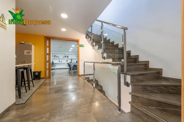 EDIFICIO COMPLETO de oficinas de 3 plantas destinado a ofici - foto 4