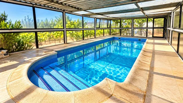Finca exclusiva en Vilaflor · 2 viviendas, viñedo, bodega y piscina — 36