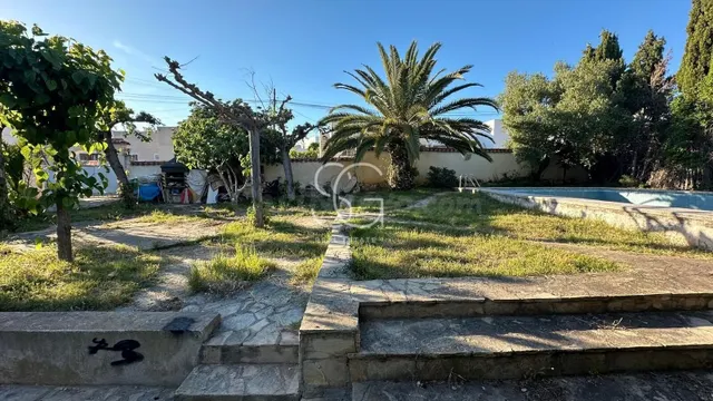 Oportunidad Única: Solar Urbano de 434m2 en la Exclusiva Urb - foto 3