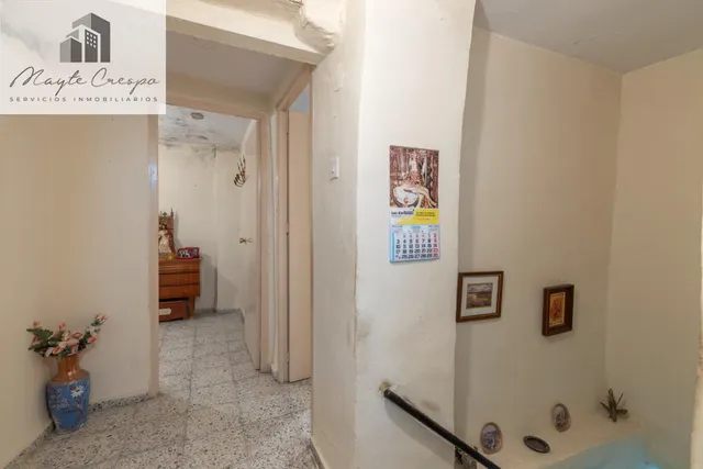 BONITA CASA PARA REFORMAR — 21