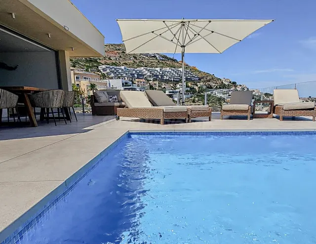 Villa 4 habitaciones 177m² en venta - Cumbre del Sol — 3